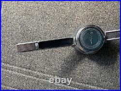 1966 Pontiac GTO Horn Bar, horn button 9783137