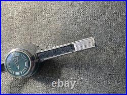 1966 Pontiac GTO Horn Bar, horn button 9783137