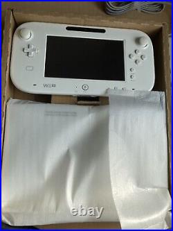 Nintendo Wii U 32GB Premium Set White (NTSC-J) & Steering Wheels Mario Luigi